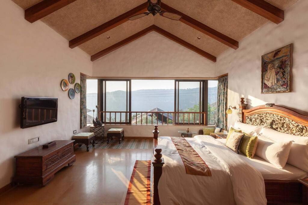 Soul Tree Villa 50 Super Luxury Villa With Heated Plunge Pool And Jacuzzi ลาวาซา ภายนอก รูปภาพ